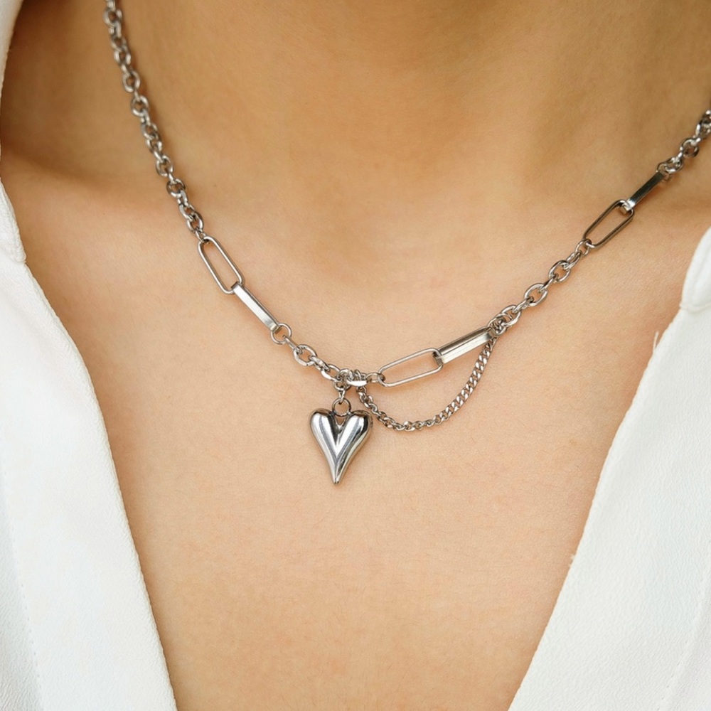 Heart Link Chain Layer Necklace | White Gold Plated Stainless Steel